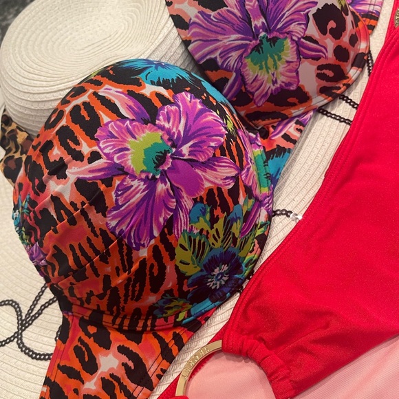3 piece set …VS bikini bombshell leopard 36C and coverup; and various bottoms - Picture 9 of 16